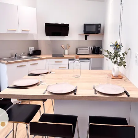 Tranquiloue - Petite Maison à 10 Min Du Puydufou *